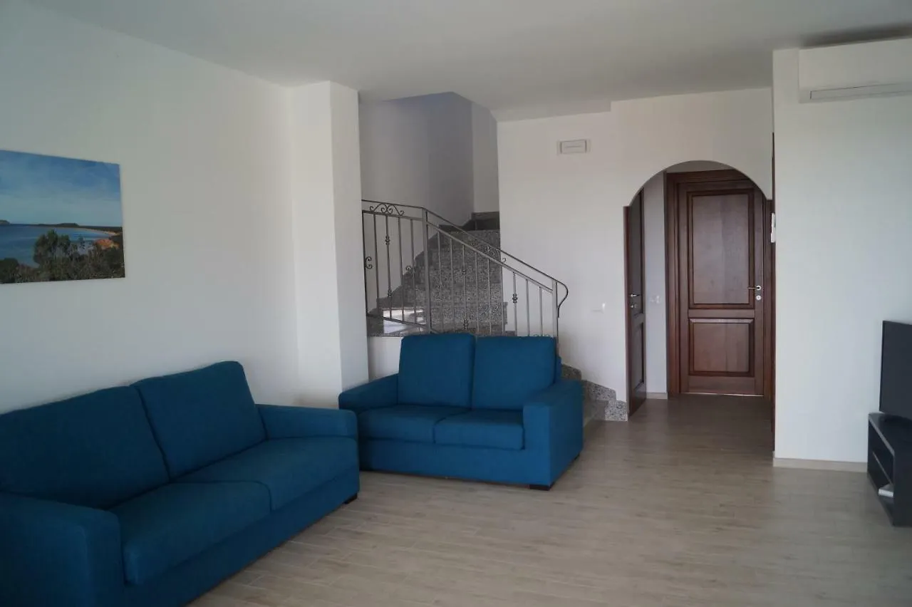 Villa Cavour - Doppelhaushaelfte Budoni